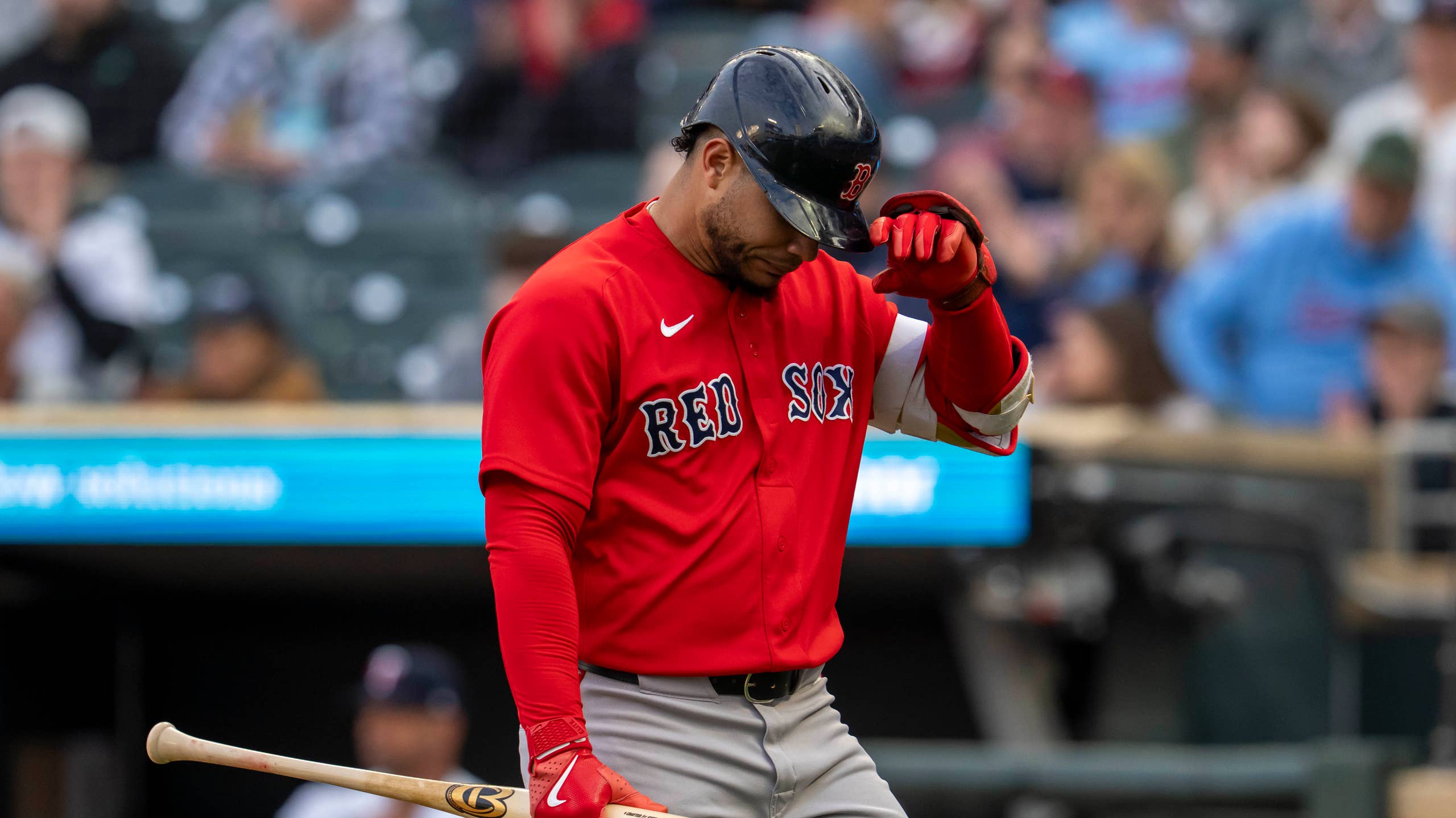2560x1440 Red Sox Announce Willson Contreras News After Leaving Rays Game