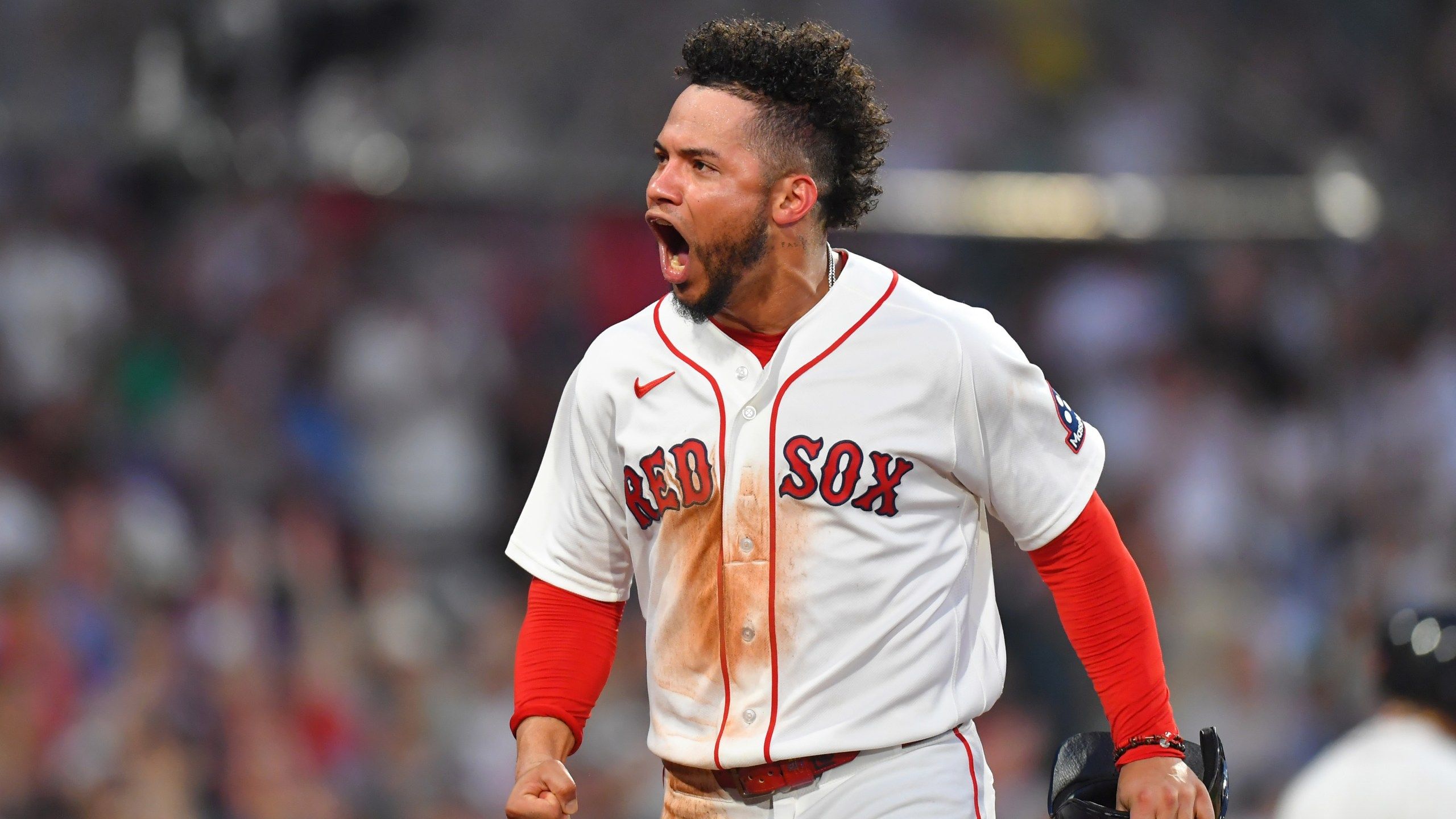 2560x1440 A bat flip, a shout of 'Venezuela' and tears for home as Red Sox 1B Willson Contreras plays on. KRQE News 13