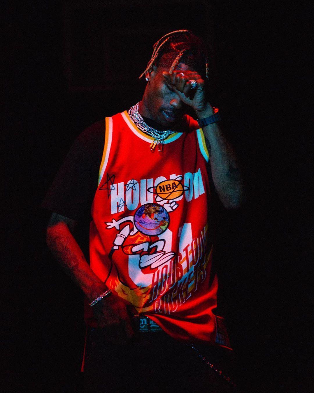 1080x1350 Astroworld Wallpaper