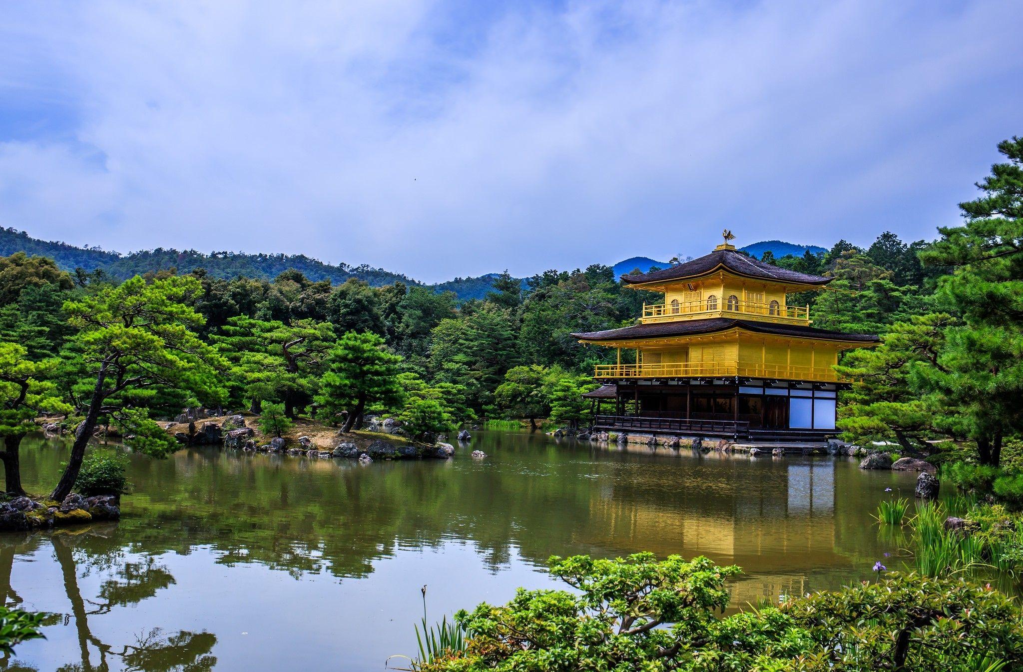 2048x1345 Temple of the Golden Pavilion Full HD Wallpaper and Background