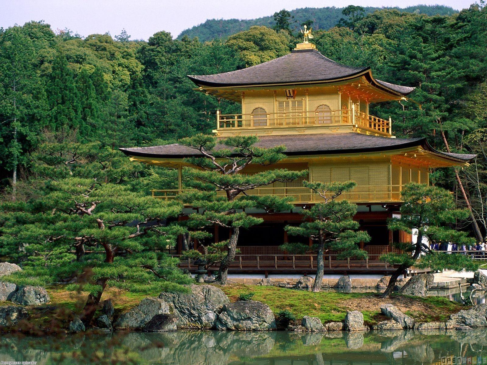 1600x1200 Kinkakuji temple kyoto wallpaper