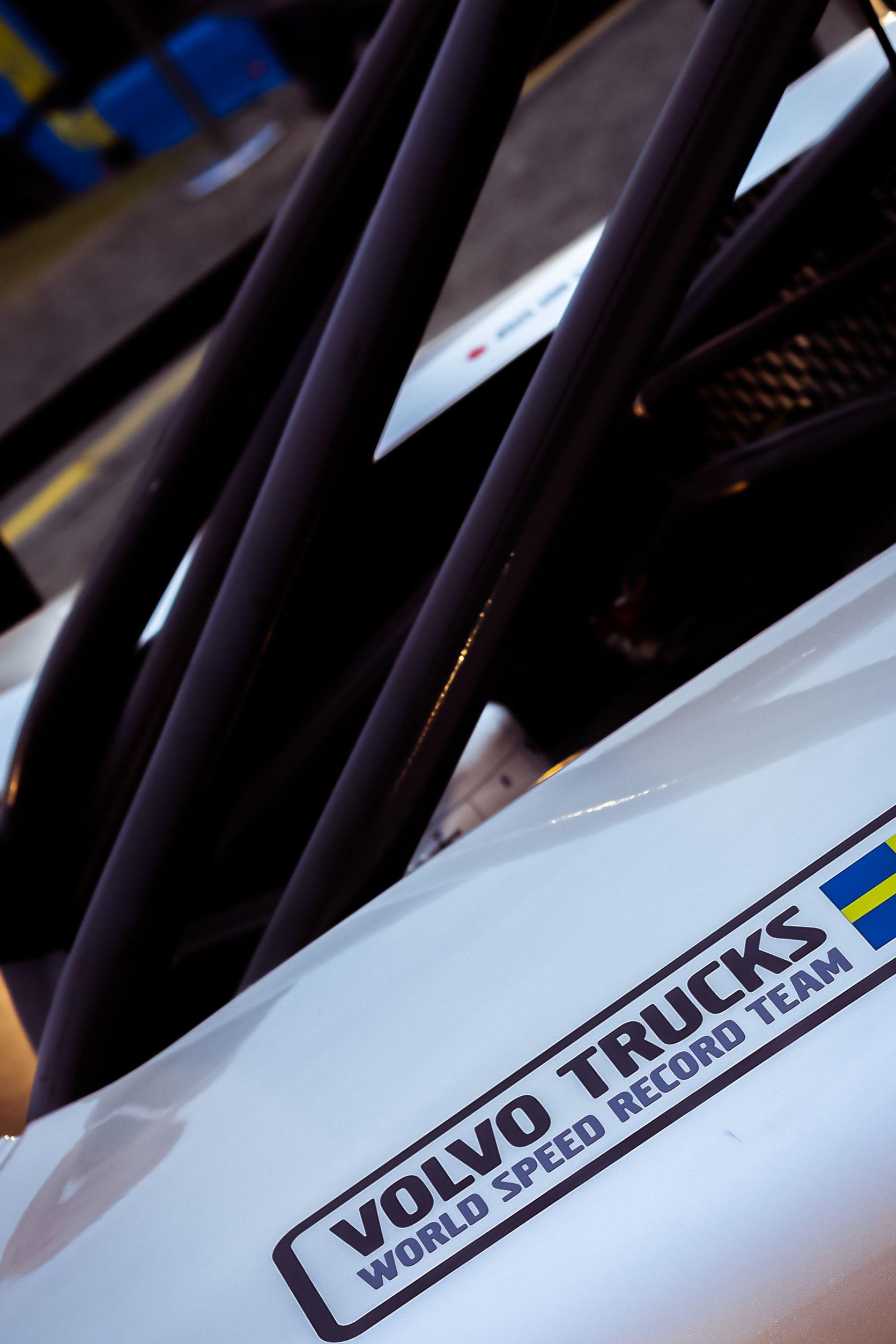 1671x2507 Free download Volvo Wallpaper High Resolution Trucks Background