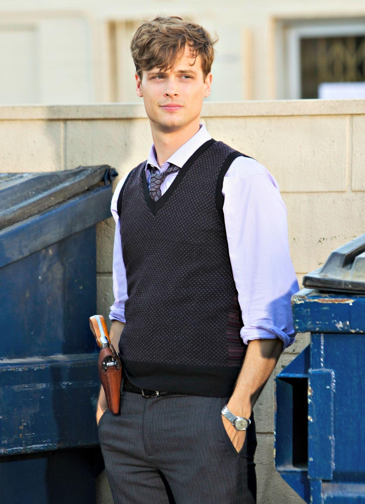 1500x2070 On a Date With Criminal Minds' Matthew Gray Gubler: We Talk Love