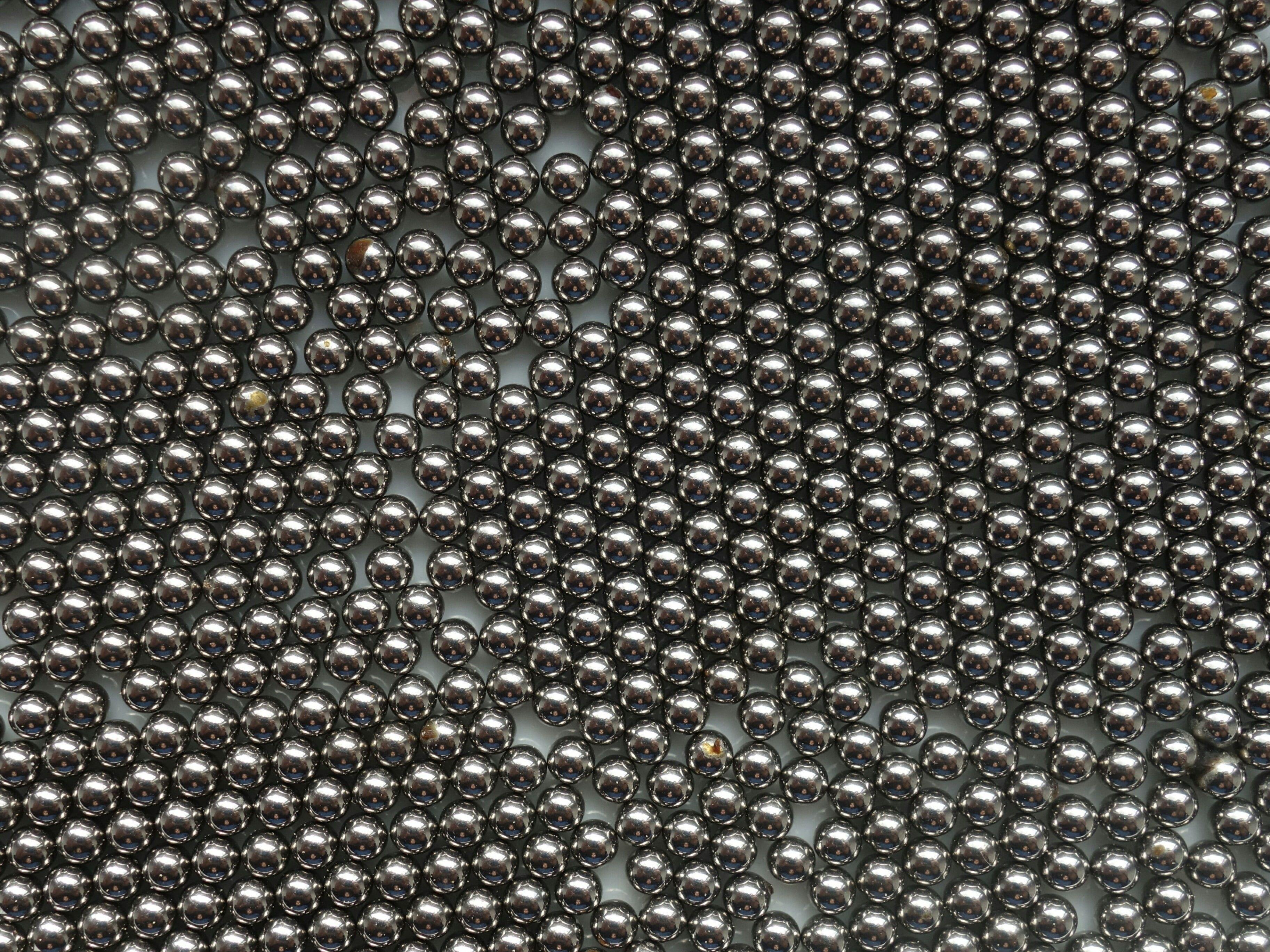 3652x2739 Stainless steel ball lot HD wallpaper