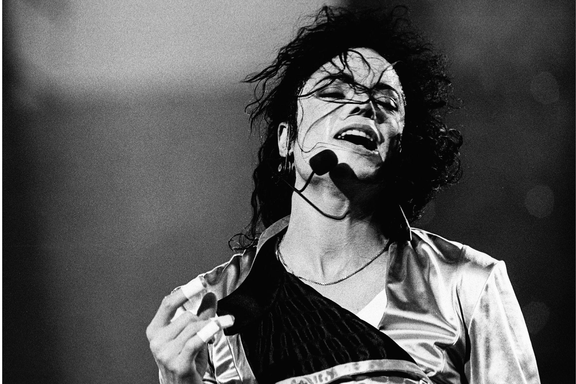 2000x1333 Michael Jackson autopsy report is horrific