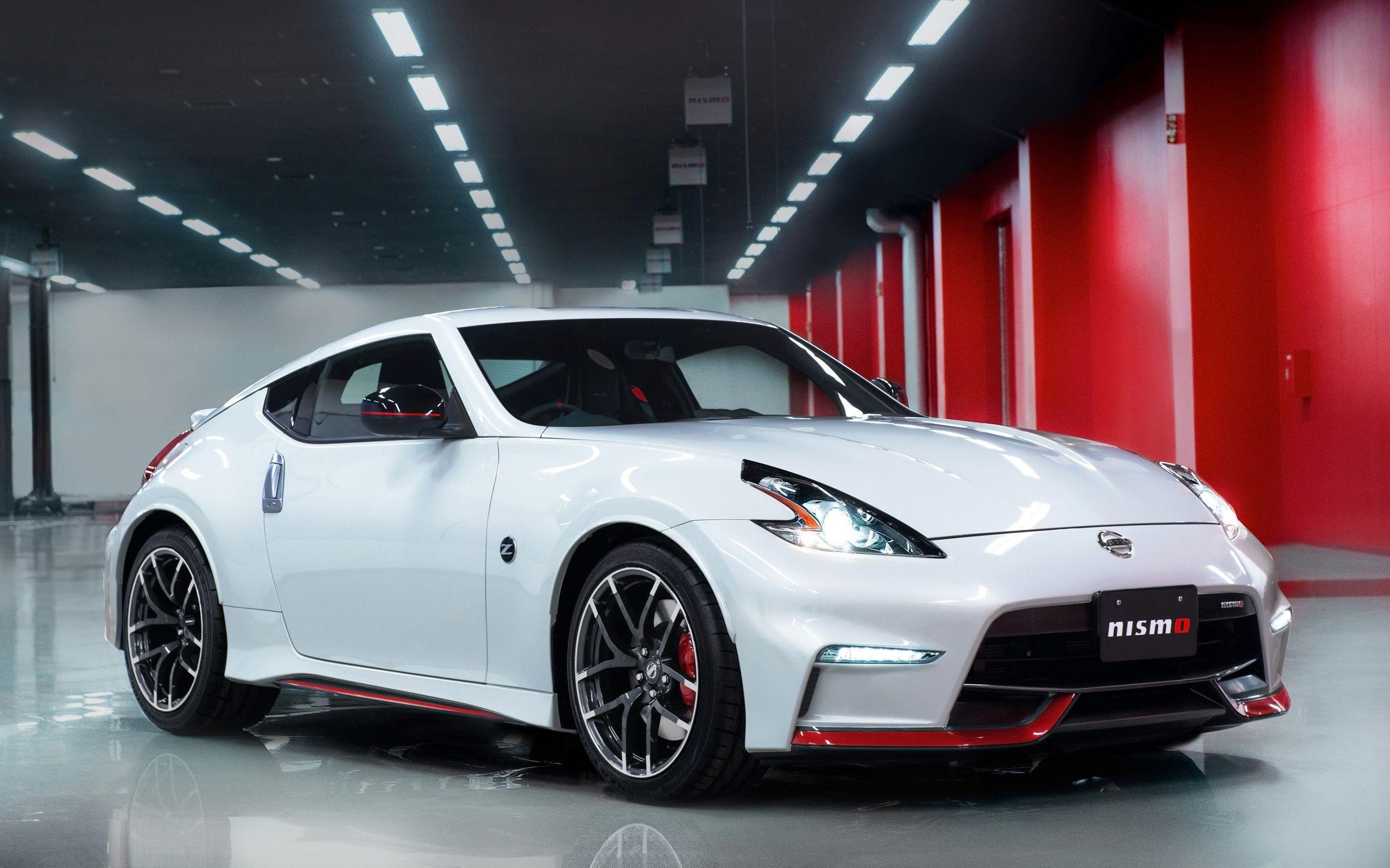 2560x1600 370Z Nismo Wallpaper