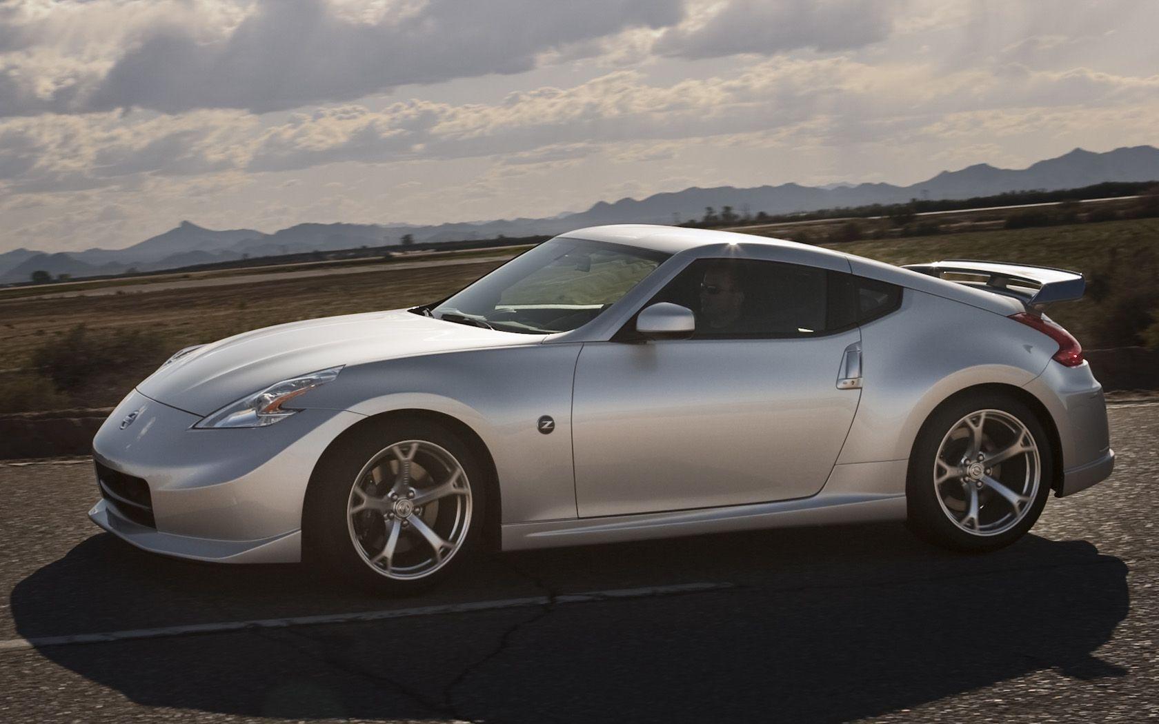 1680x1050 Nissan 350Z & 370Z, Coupe & Roadster Widescreen Wallpaper