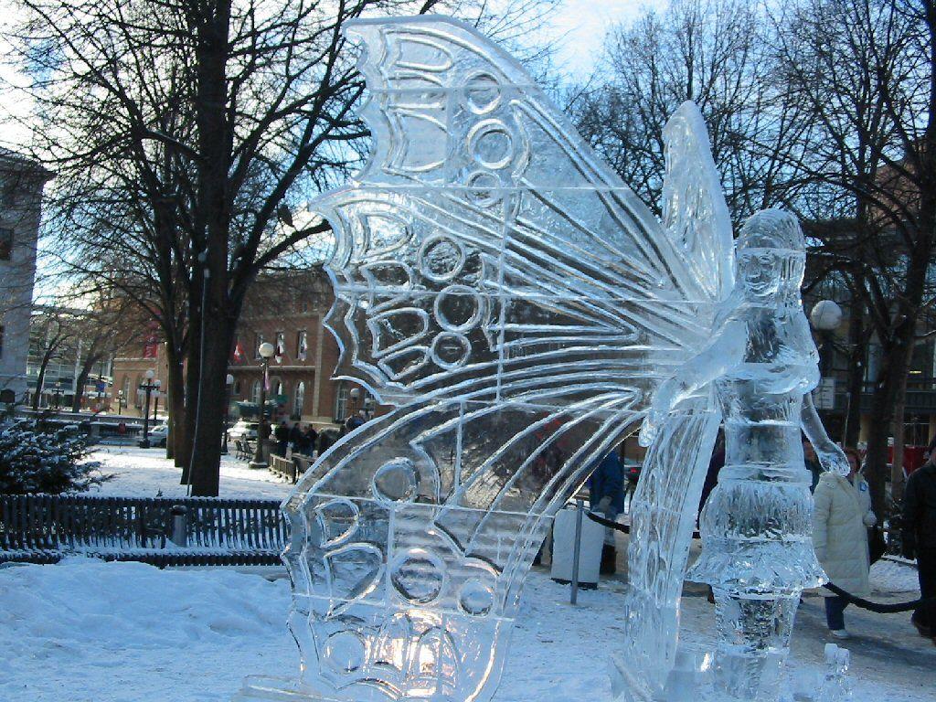 1024x768 Winter Carnival, 2004