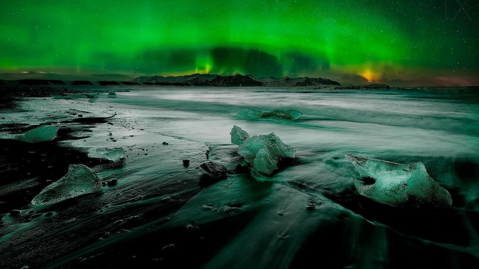 1920x1080 Nature aurora borealis glacier ice sculpture beach wallpaper