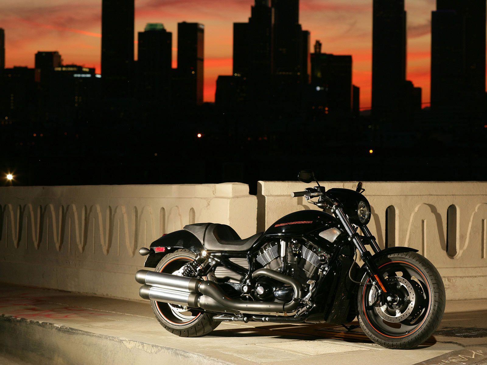 1600x1200 Hannah Montana Wallpaper: Harley Davidson Night Rod Special Wallpaper