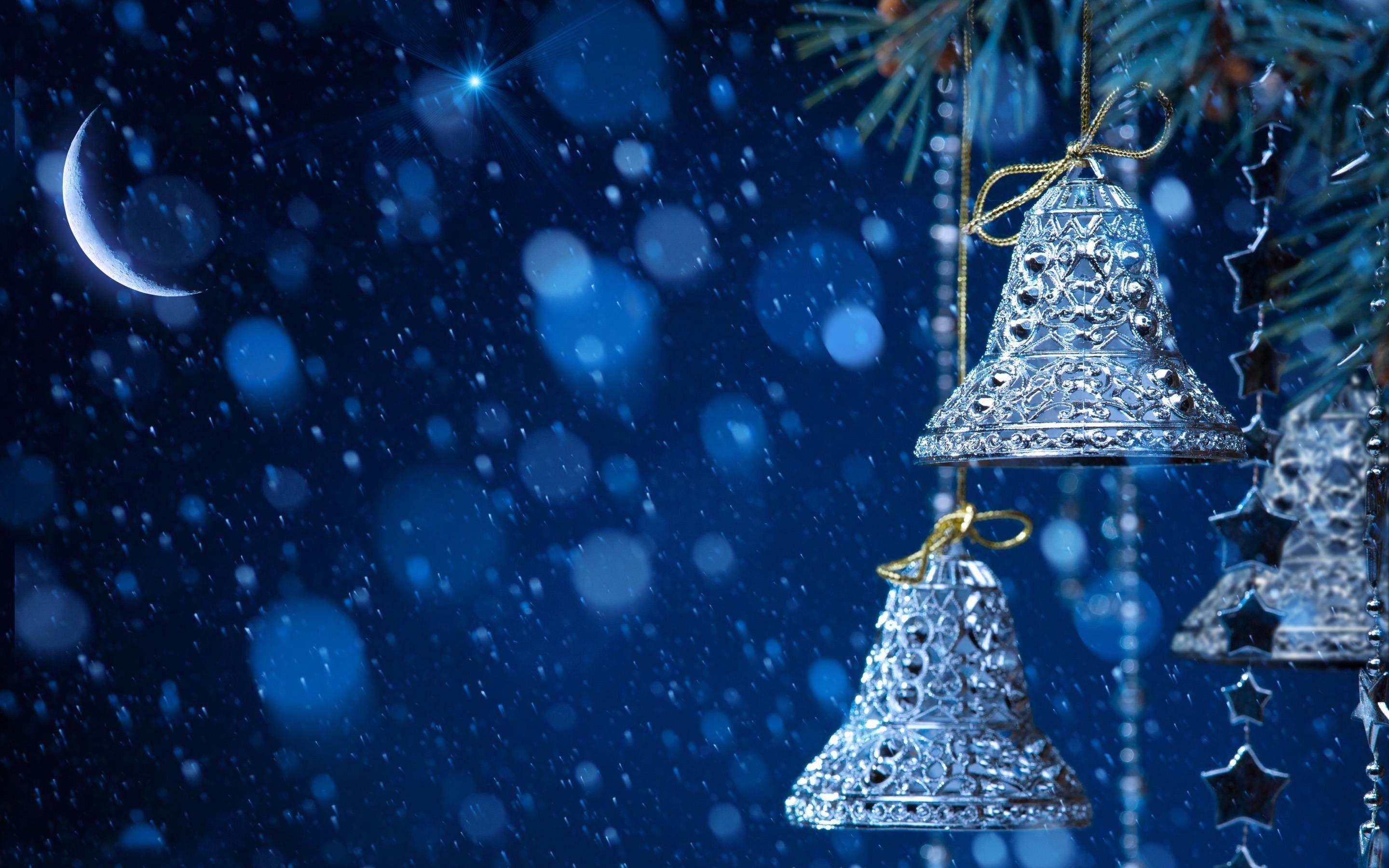 2880x1800 Snow Falling Wallpaper