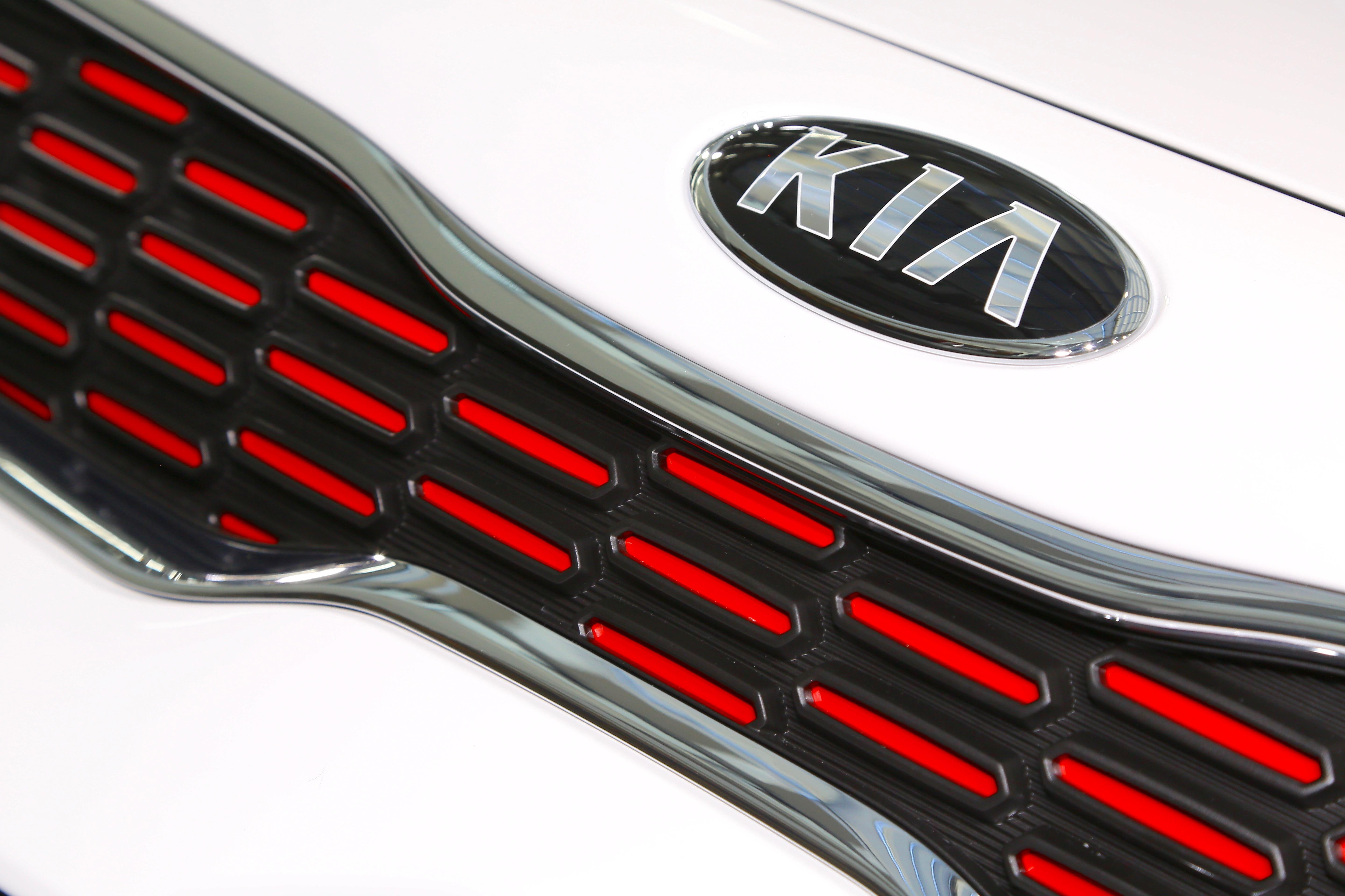 Kia Logo Wallpapers - Top Free Kia Logo Backgrounds - WallpaperAccess