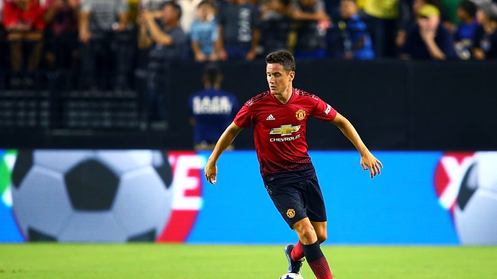 1600x900 Ander Herrera officially signs for former club