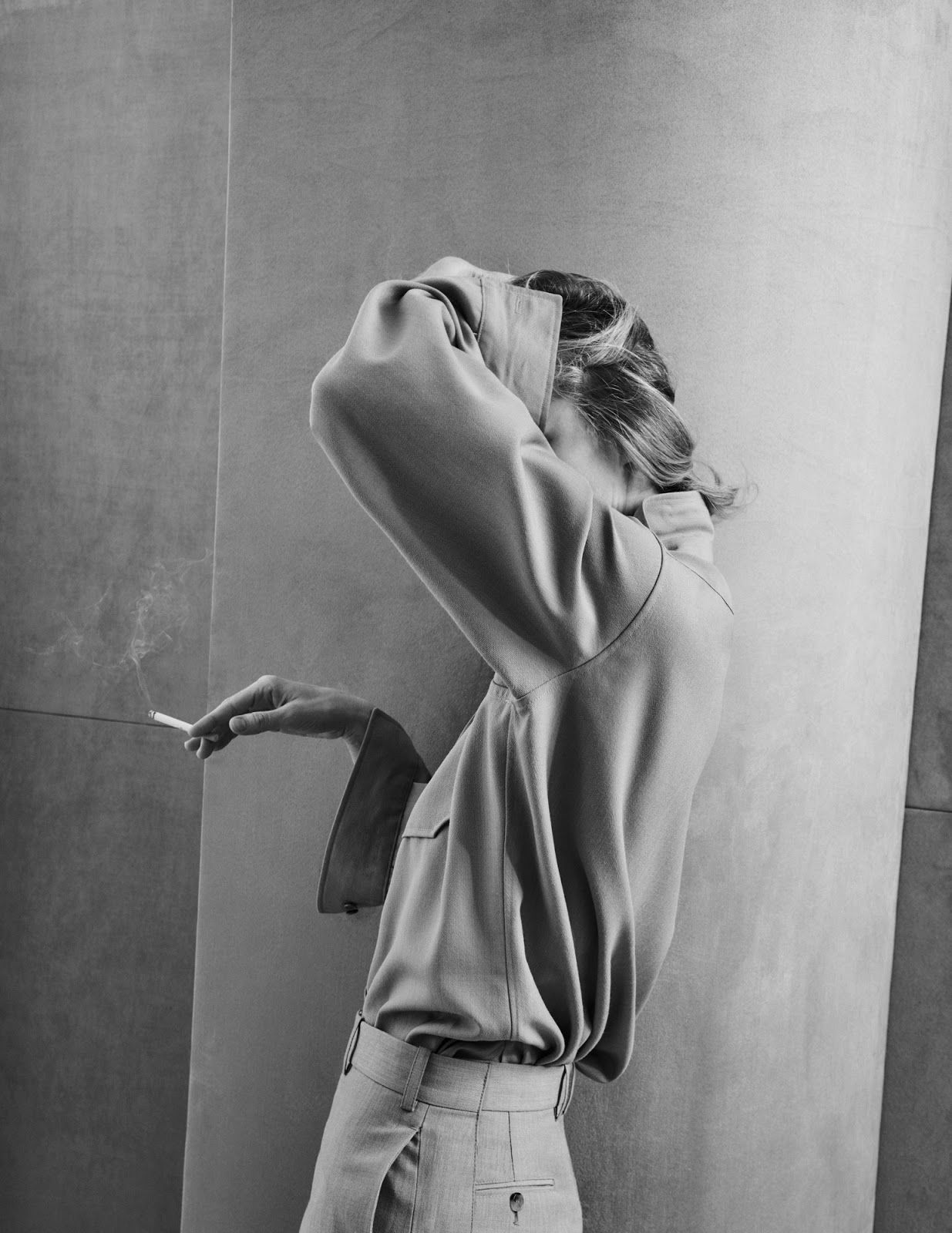 1235x1600 Eva Herzigova in Vogue Polska April 2018