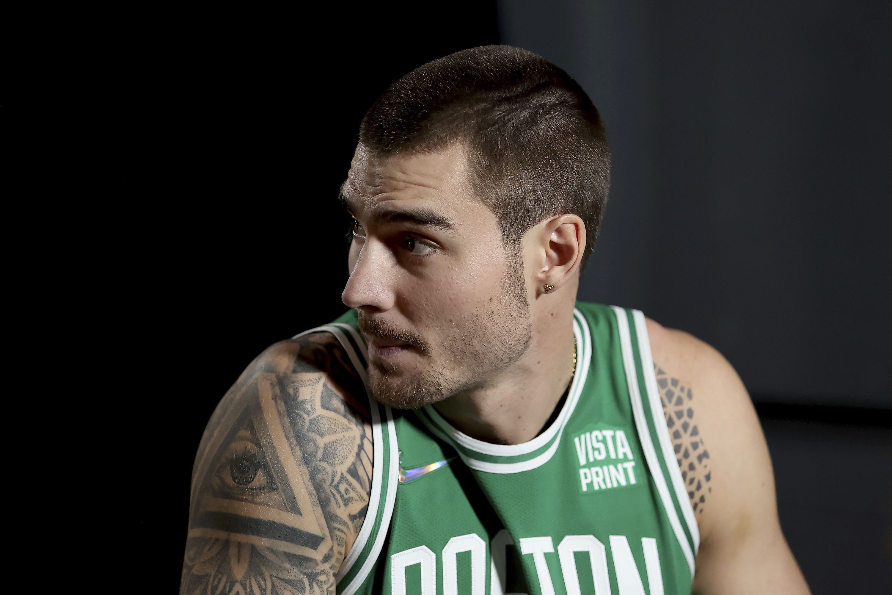 3000x2000 Juancho Hernangomez Wallpaper