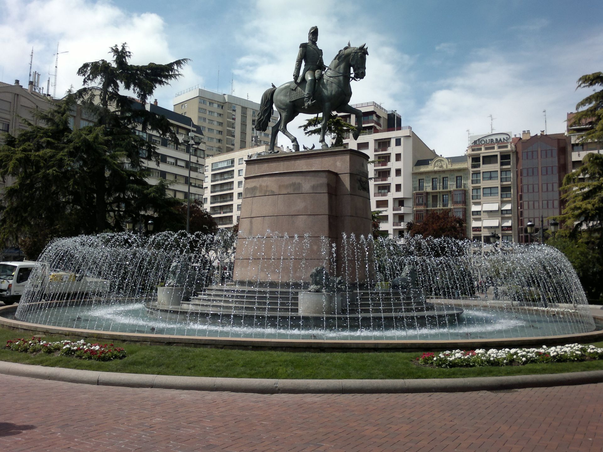 1920x1440 Callejero