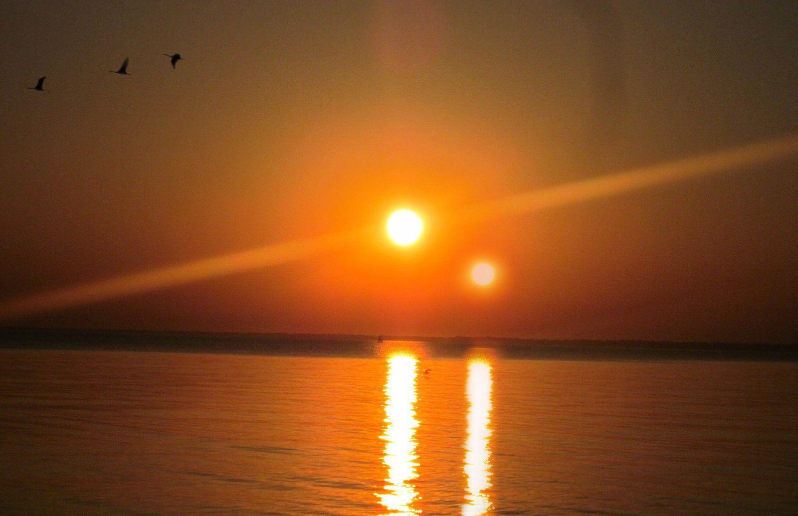 two-suns-wallpapers-top-free-two-suns-backgrounds-wallpaperaccess