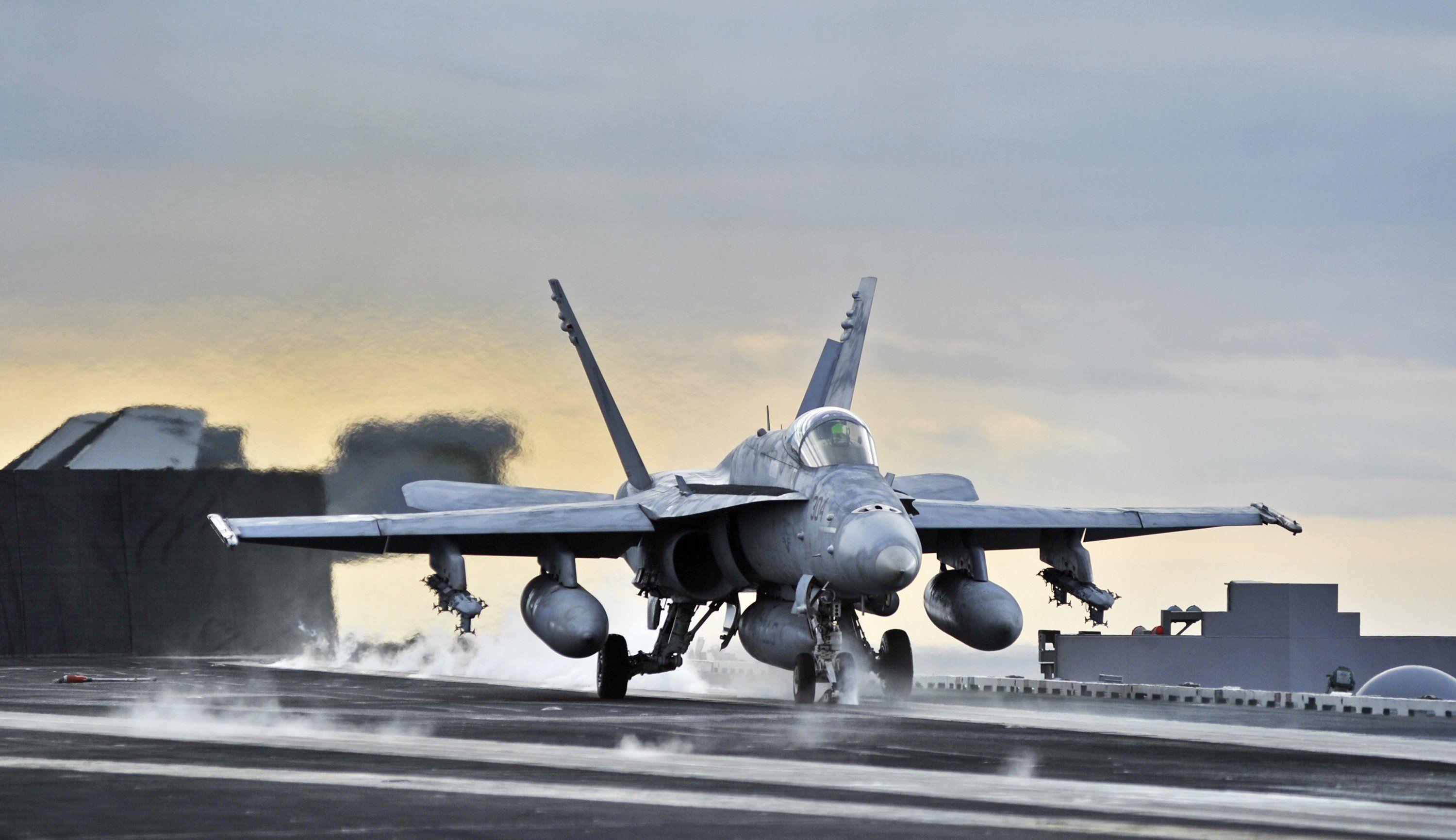 3000x1732 F 18 Fighter Jet Military Plane Airplane Usa (2) Wallpaper