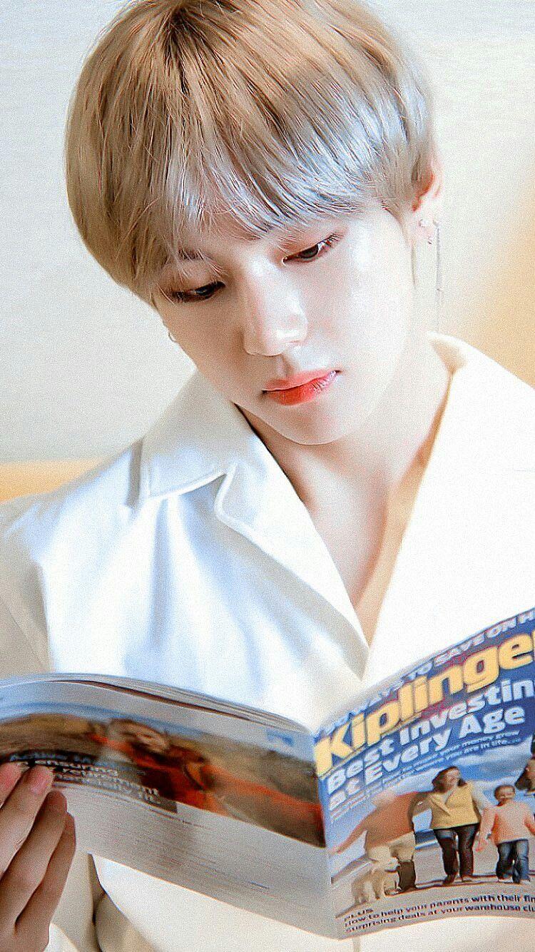 750x1334 태형 ❤ #bts #taehyung #handsome #cute #wallpaper #twitter