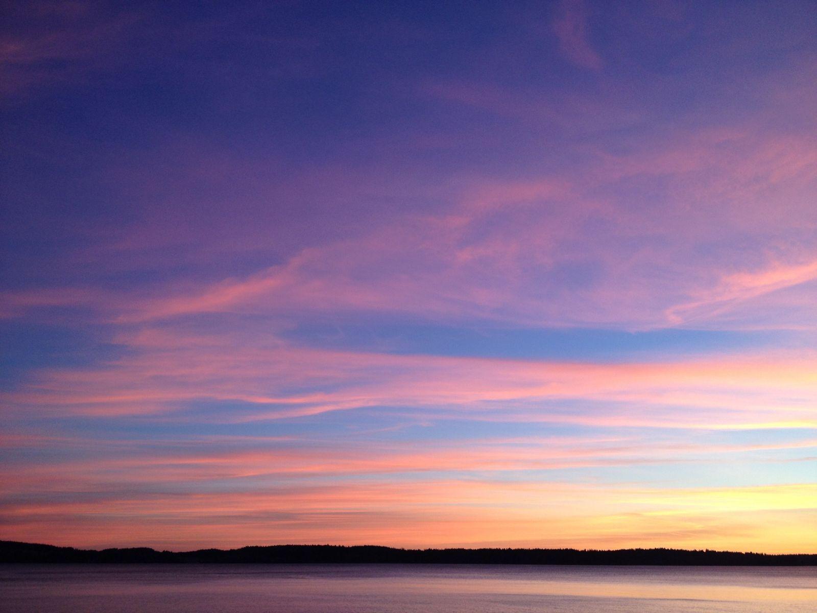1600x1200 Sky Water Sea Ocean Clouds Sunset Sunrise Lake Horizon Wallpaper.com. Best High Quality Wallpaper