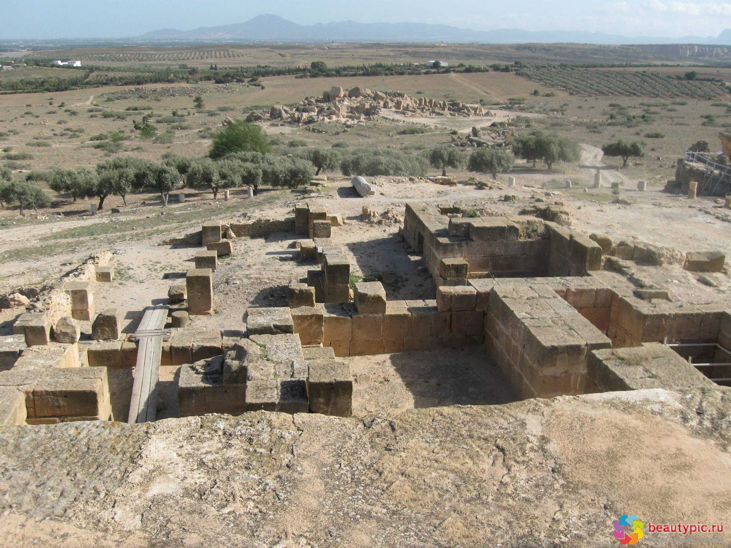 2560x1920 Pretty picture: Ancient cities