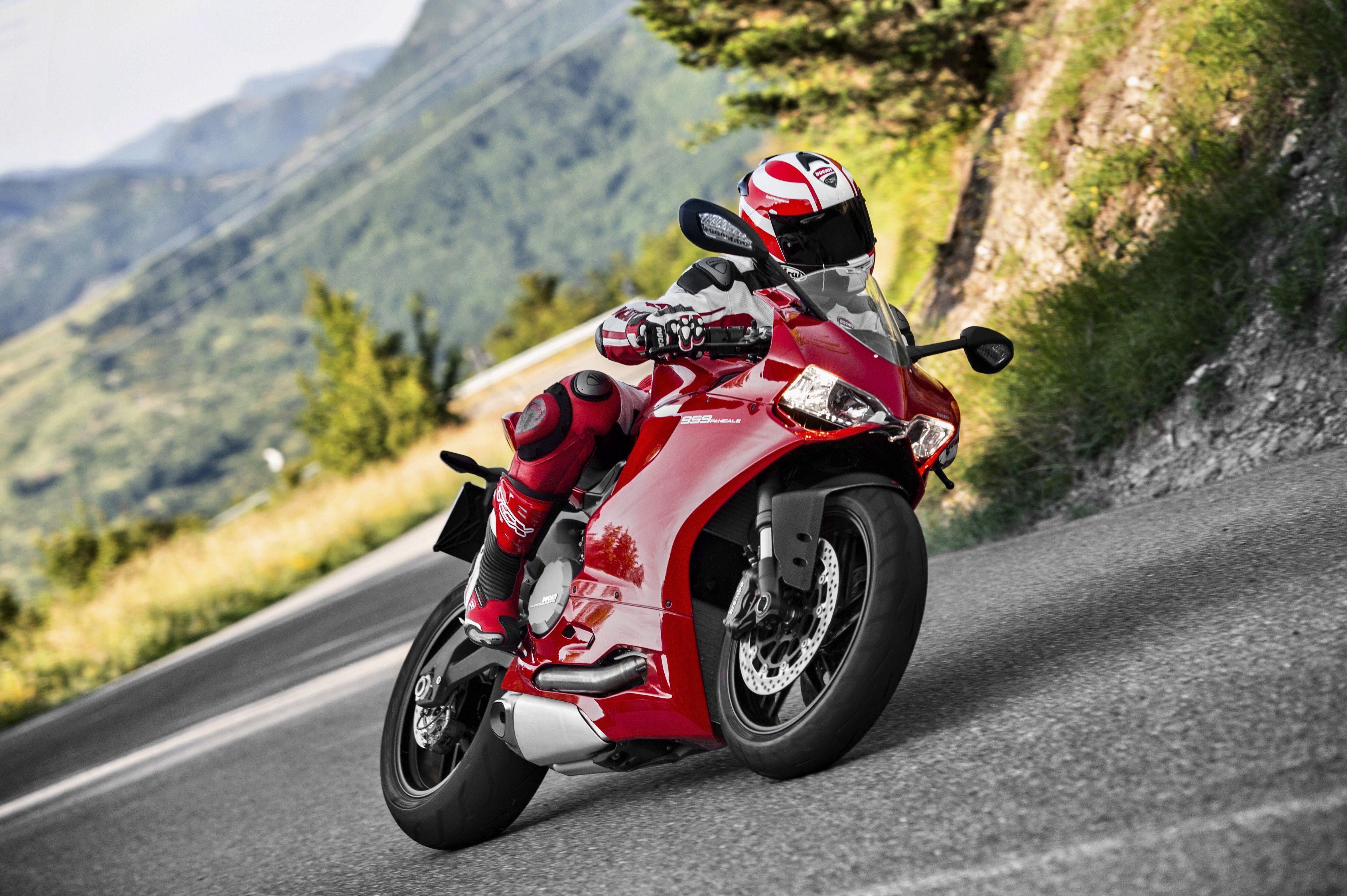 4724x3144 Free download 2016 Ducati 959 Panigale 2016 Ducati 899 Panigale