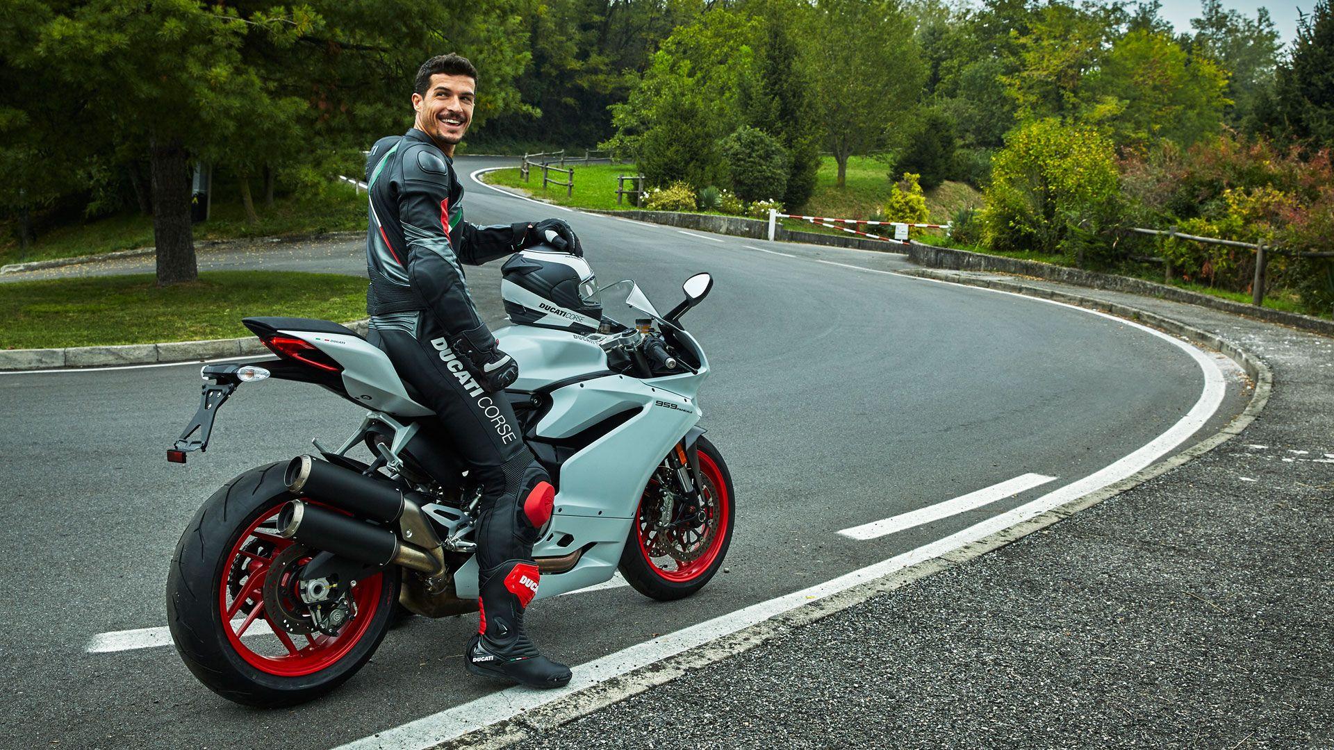 1920x1080 Ducati Superbike 959 Panigale: Racing Attitude