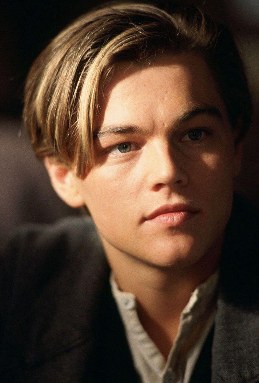1080x1597 Leonardo DiCaprio HD Wallpaper (Desktop Background / Android / iPhone) (1080p, 4k) (1080x1597) (2020)