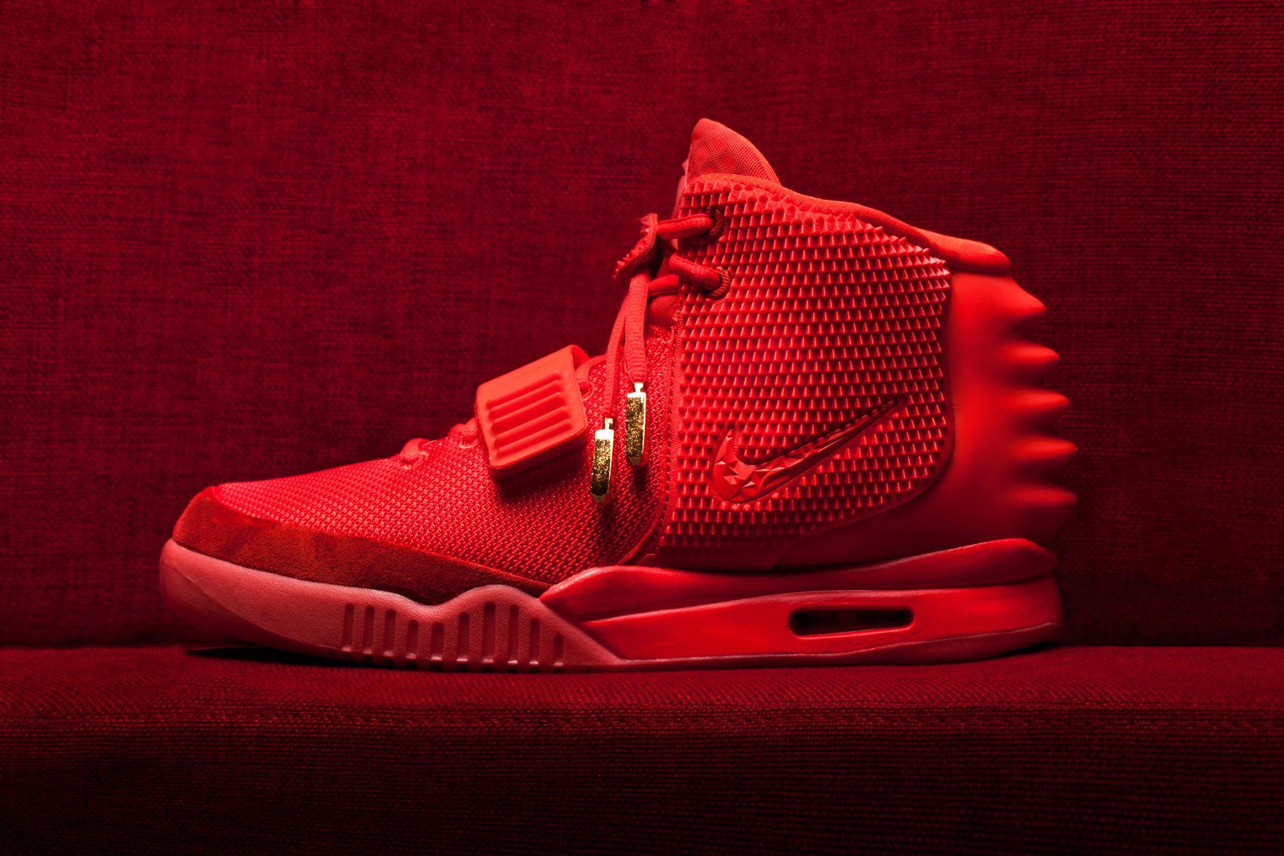 1800x1200 Yeezy Hypebeast Wallpaper