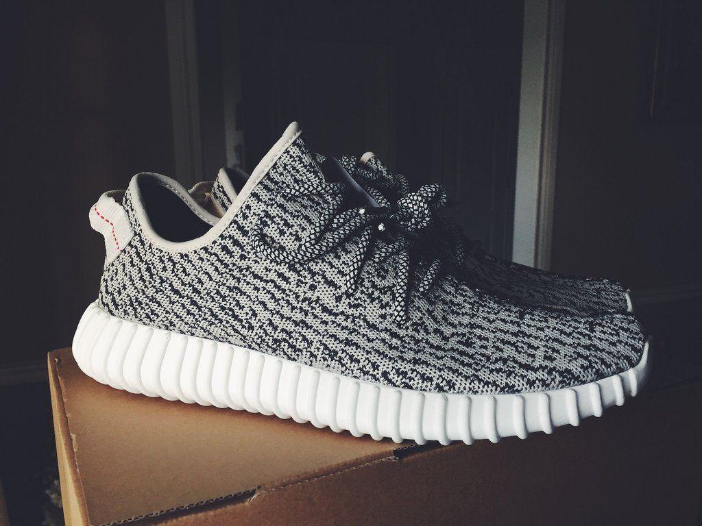1024x768 Wallpaper Adidas Yeezy Background