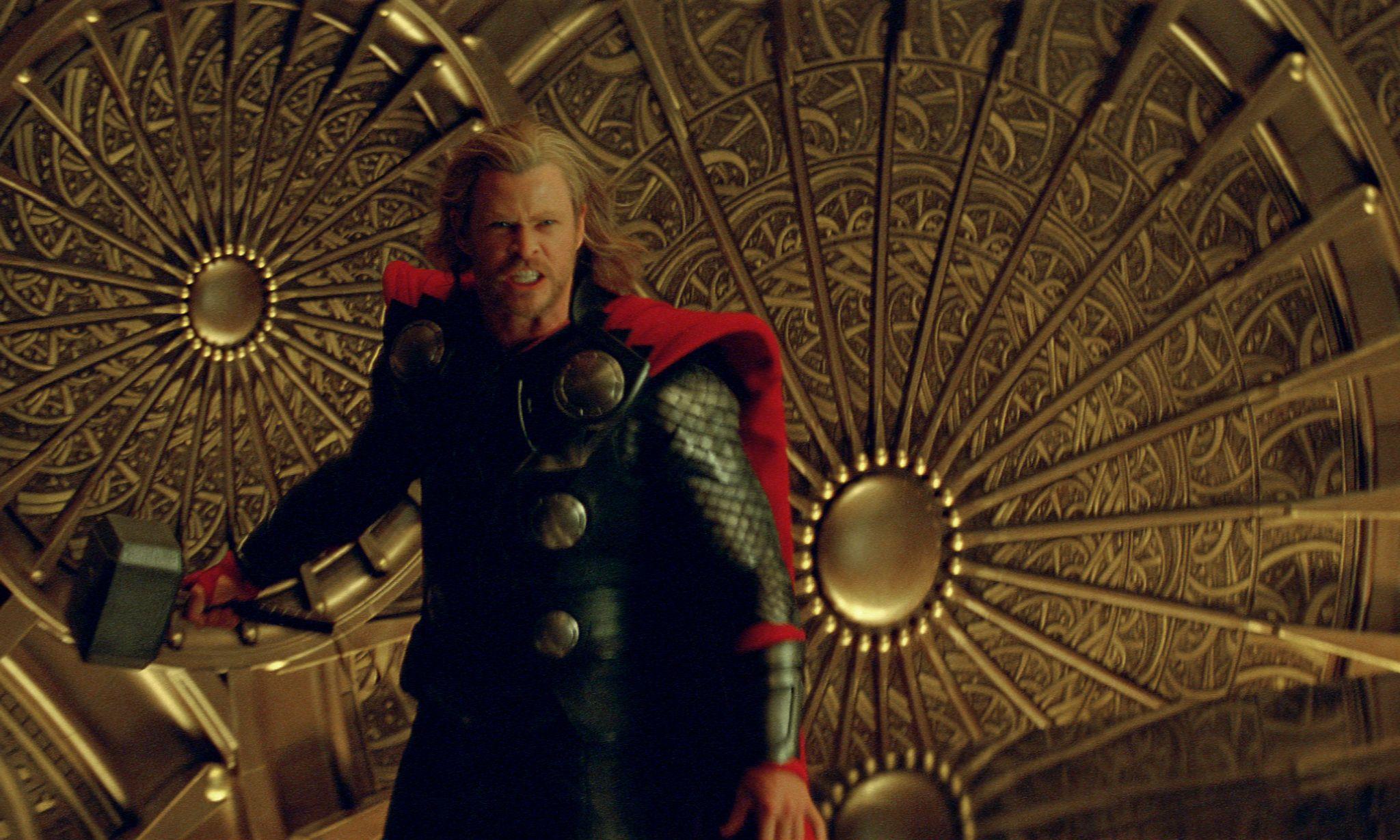 2048x1229 Thor (2011)