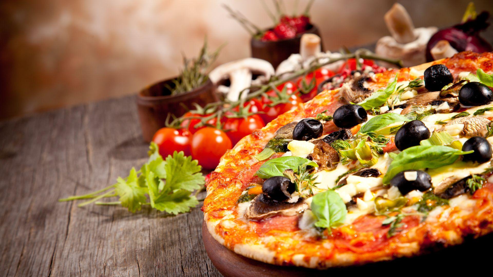 1920x1080 olives, mushrooms, dish, cheese, tomatoes, parsley