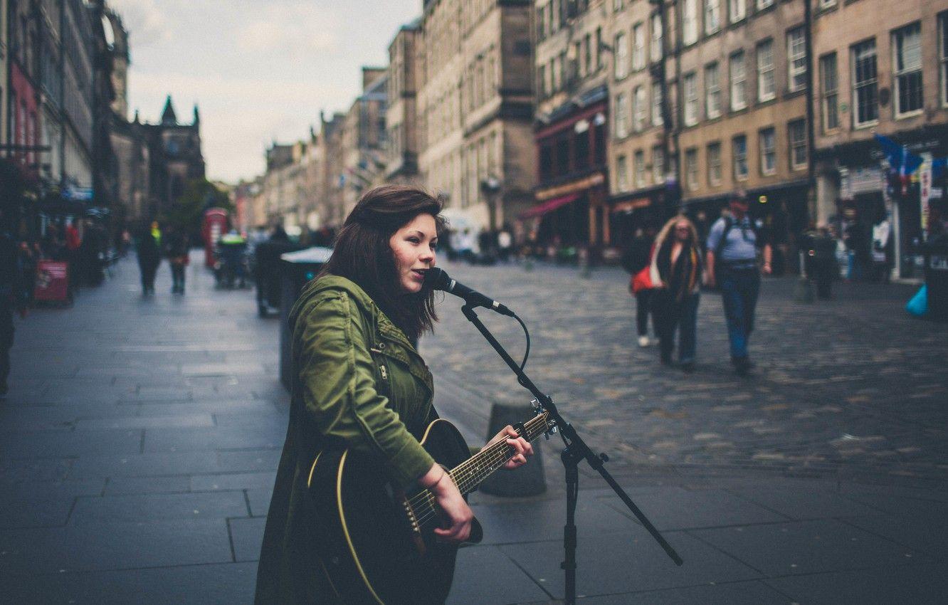 1332x850 Wallpaper music, people, street, England, London, guitar