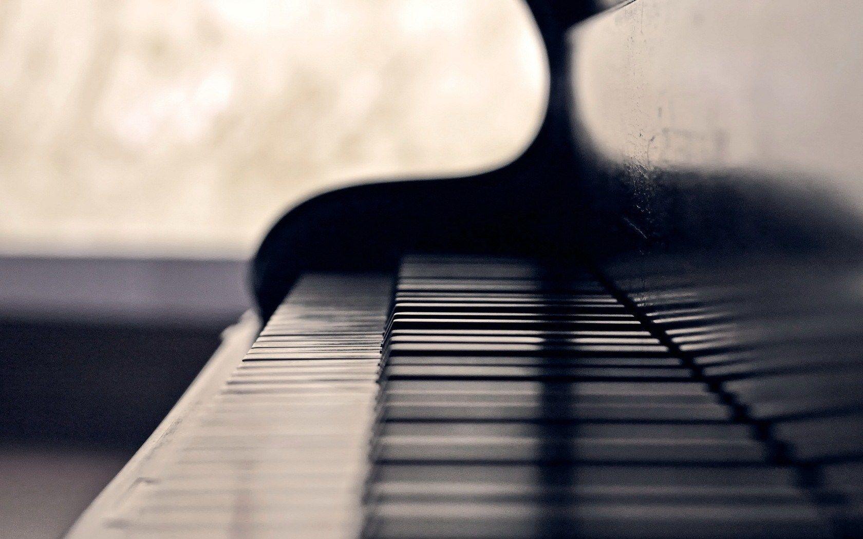 1680x1050 Free download Pics Photo Old Piano Wallpaper HD Wallpaper