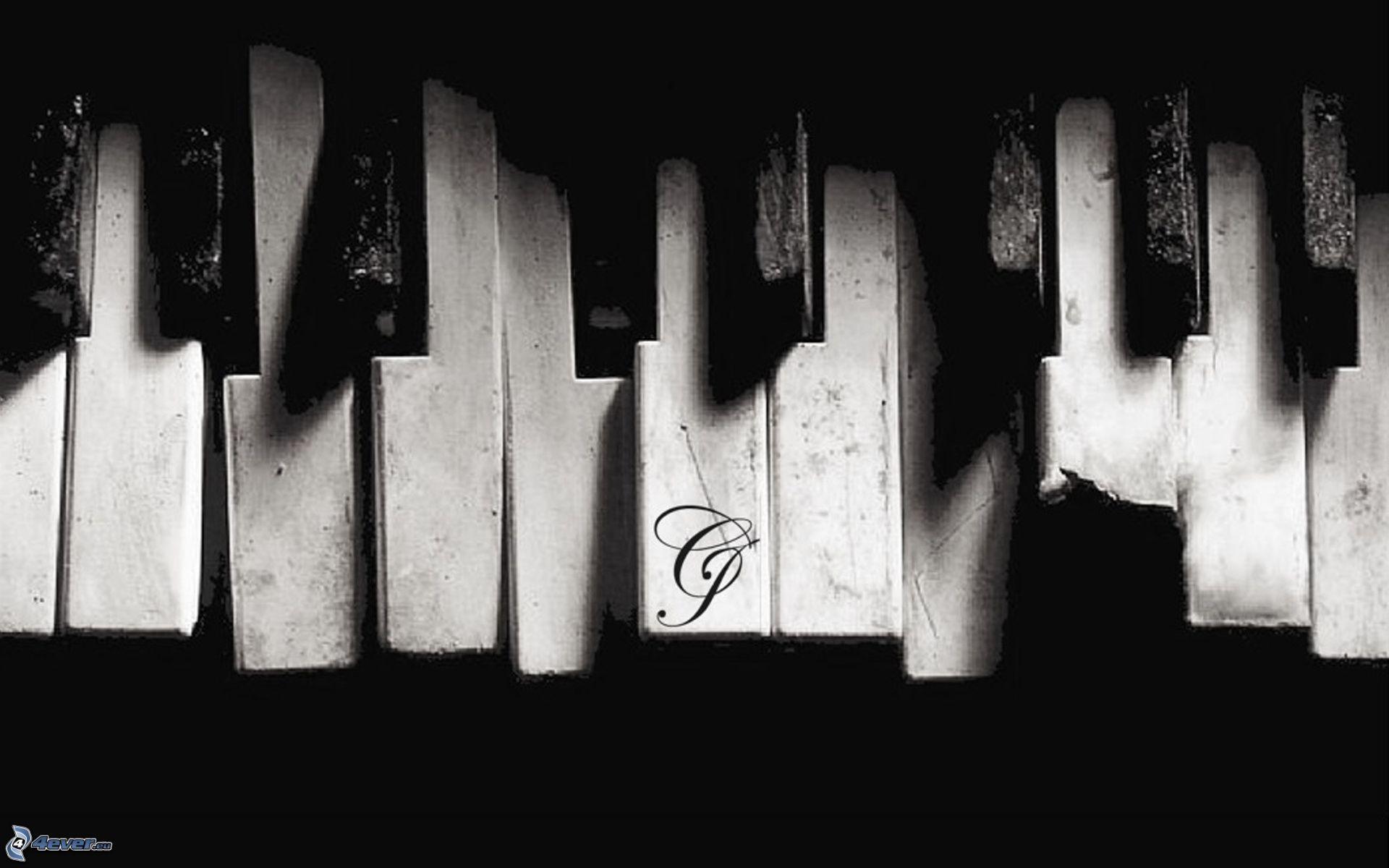 1920x1200 Old piano