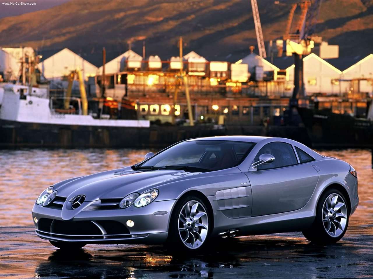 1280x960 Mercedes Benz SLR McLaren Wallpaper
