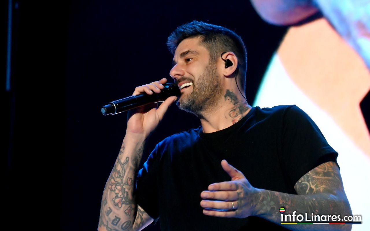 1280x800 Melendi arrasa en la Feria de Linares con su gira 20 años sin noticias