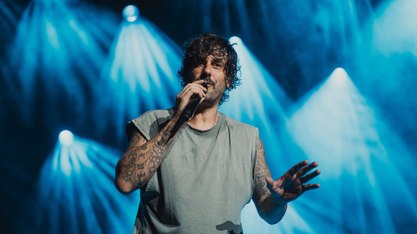 1600x900 Melendi deslumbra en el Festival Jardín de las Delicias con un concierto inolvidable en Madrid