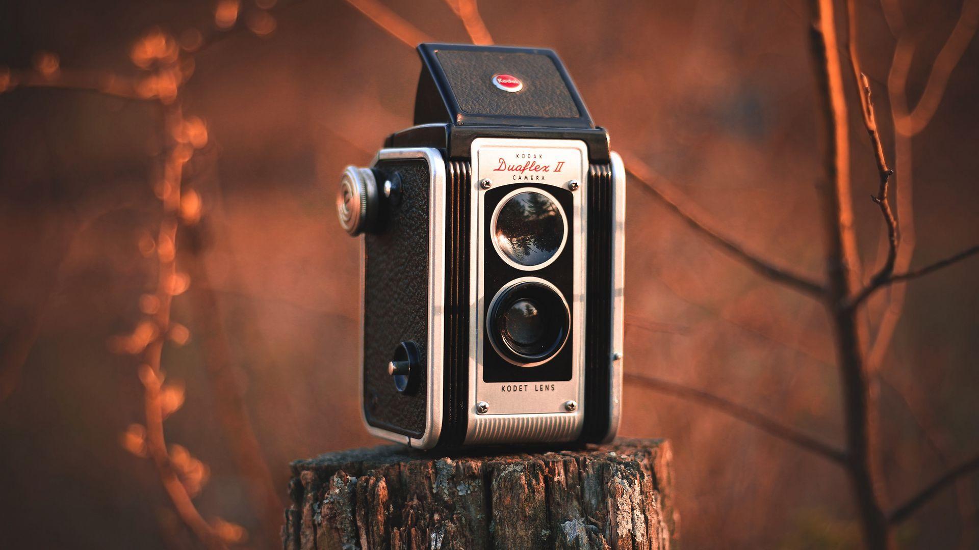 1920x1080 Download wallpaper 1920x1080 camera, vintage, retro, stump, blur
