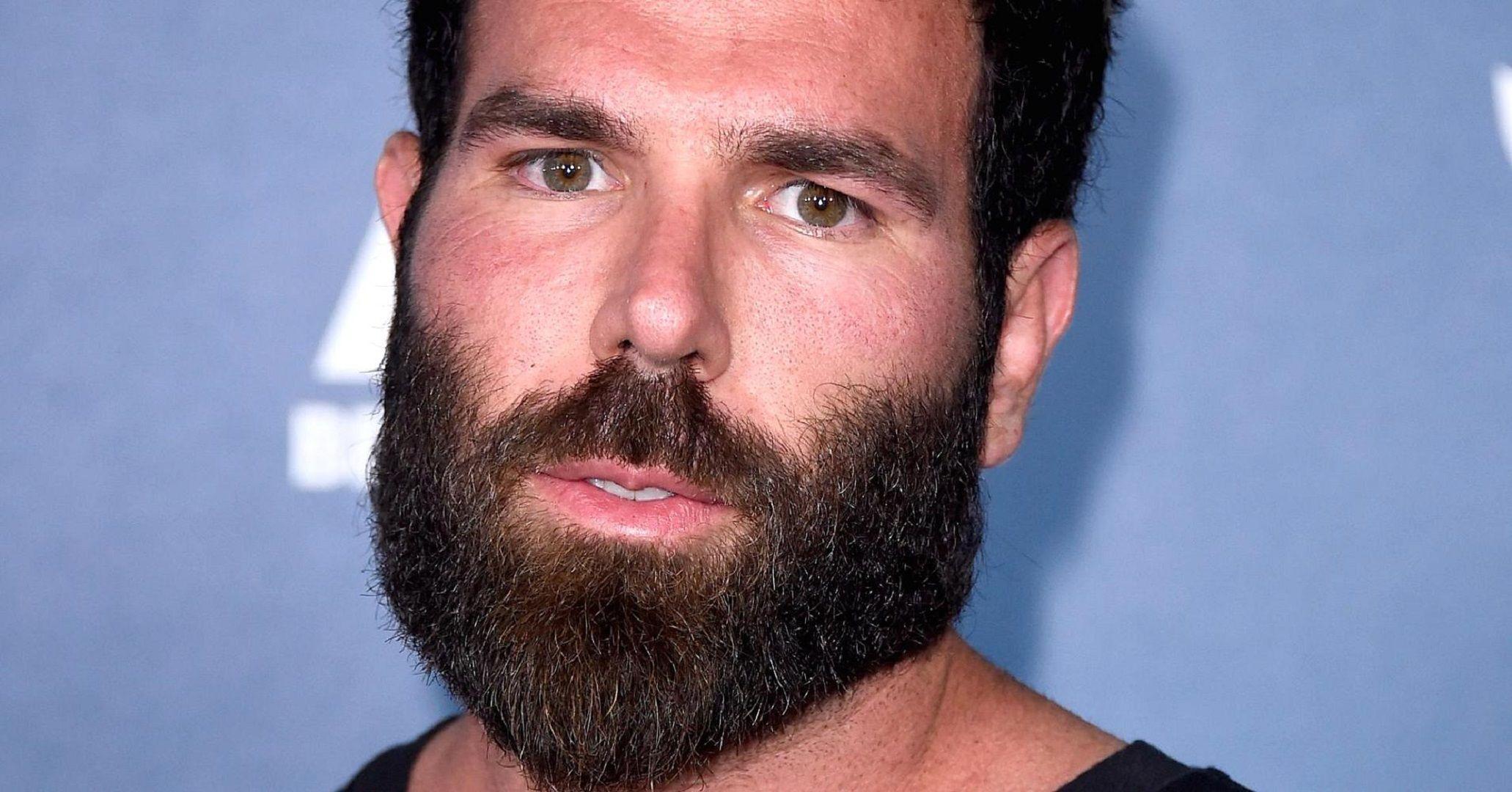 2062x1080 Dan Bilzerian Wallpaper