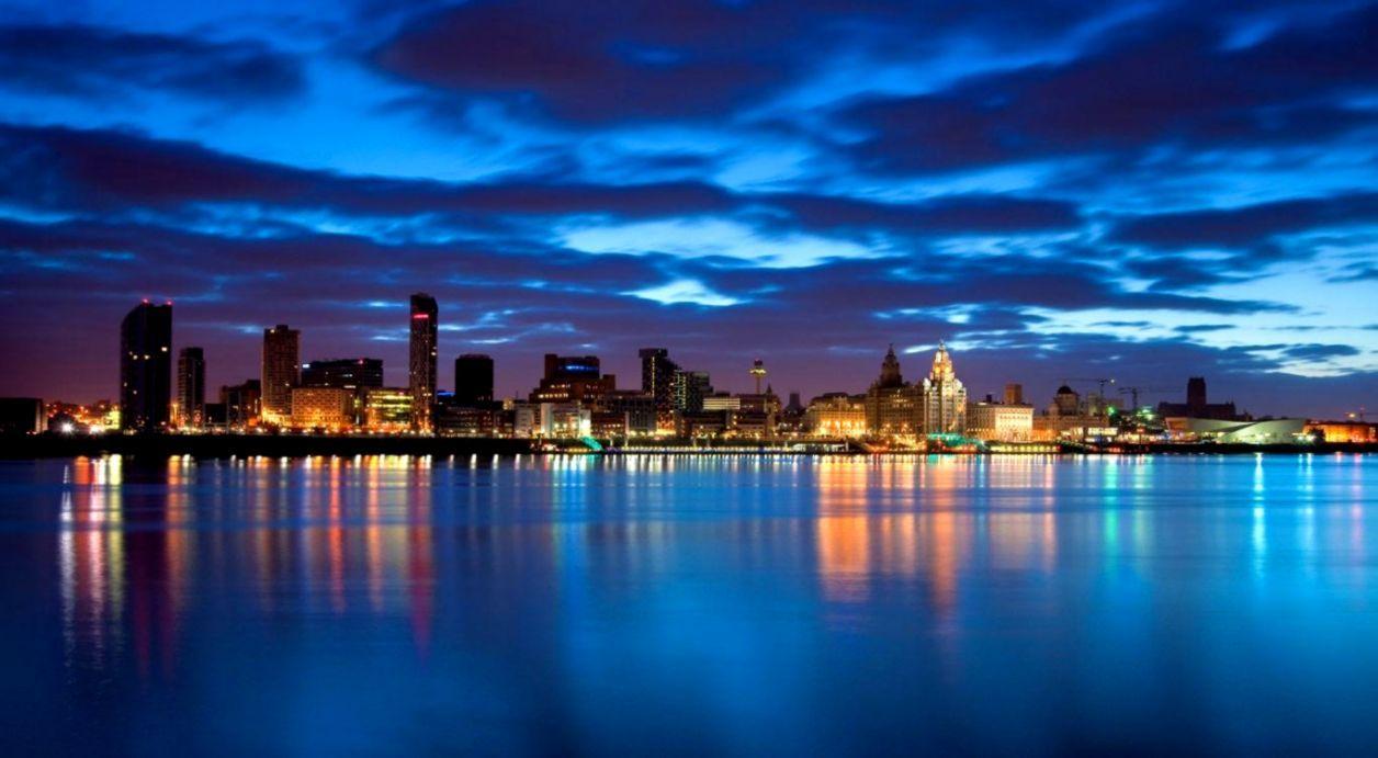 1256x691 Liverpool Background Desktop Wallpaper