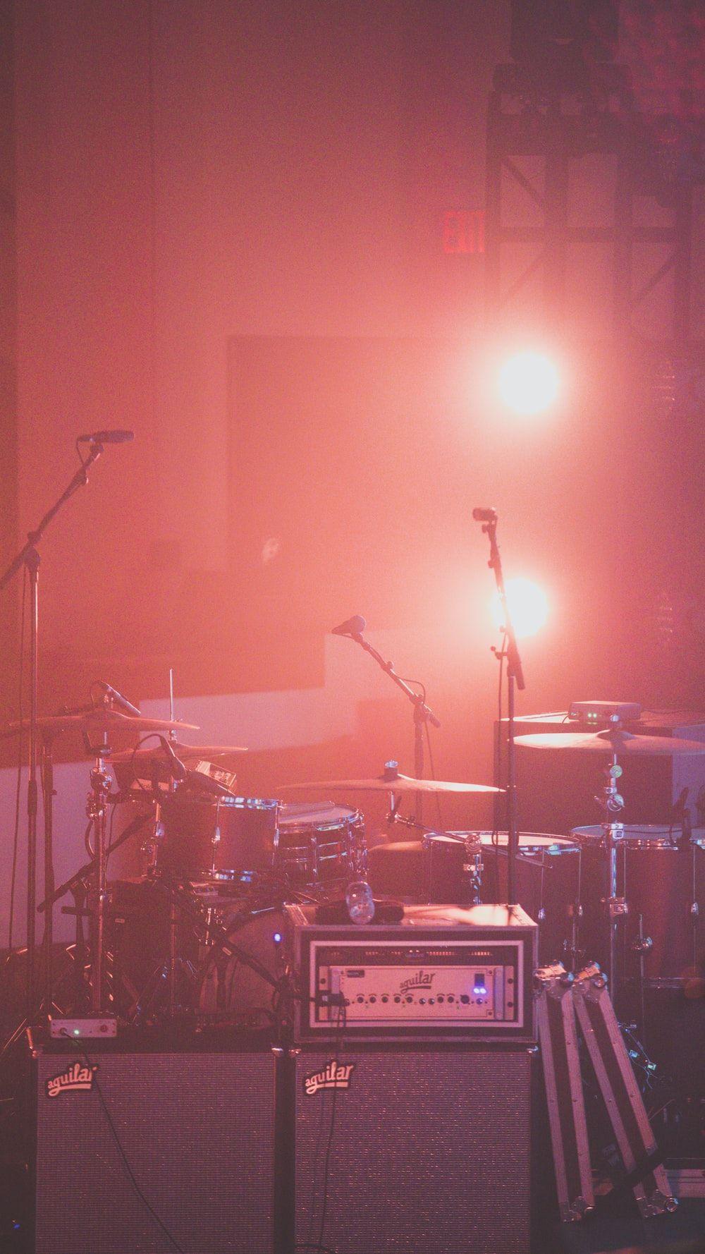 1000x1778 Concert Picture [HD]. Download Free Image