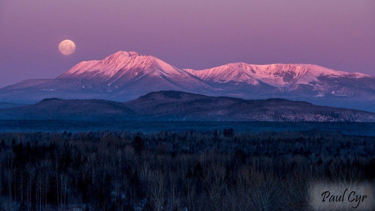 1200x675 Mt.Katahdin is the highest mountain in the USA, state of Maine at