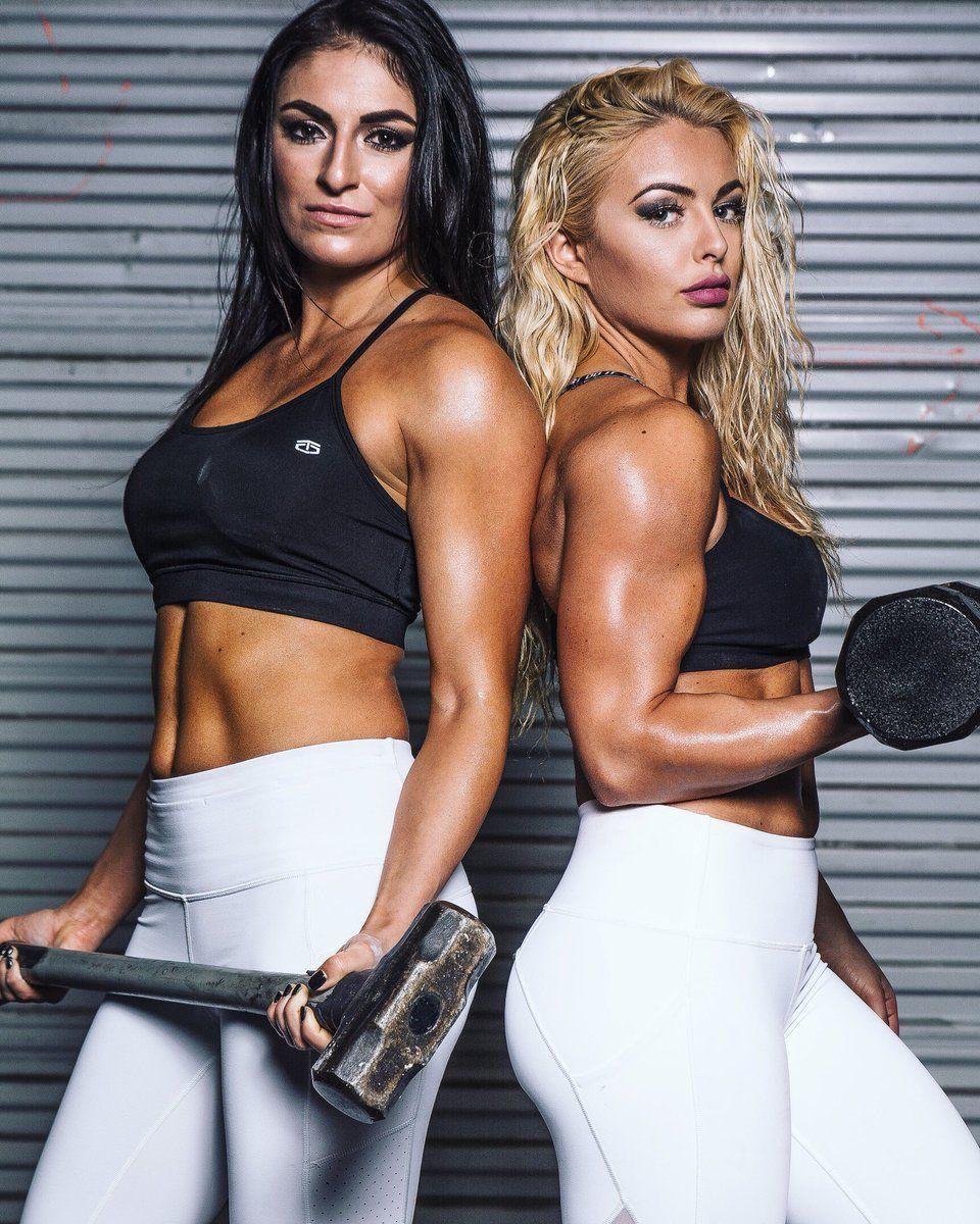 960x1200 Sonya Deville Wallpaper