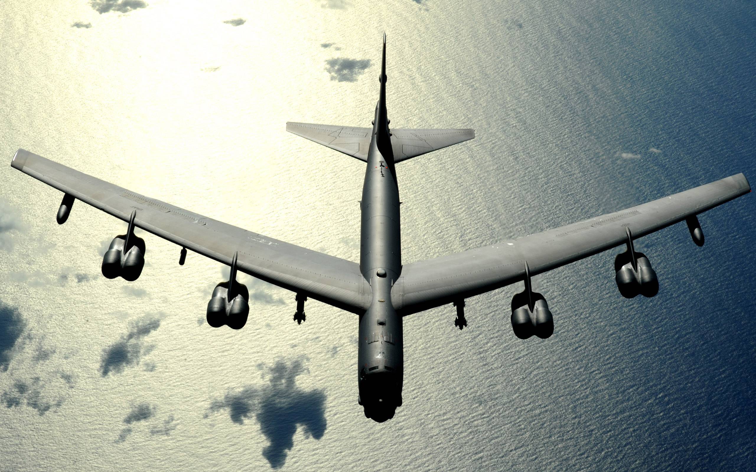 Download wallpaper 800x1200 boeing b17 flying fortress bomber sky  clouds iphone 4s4 for parallax hd background