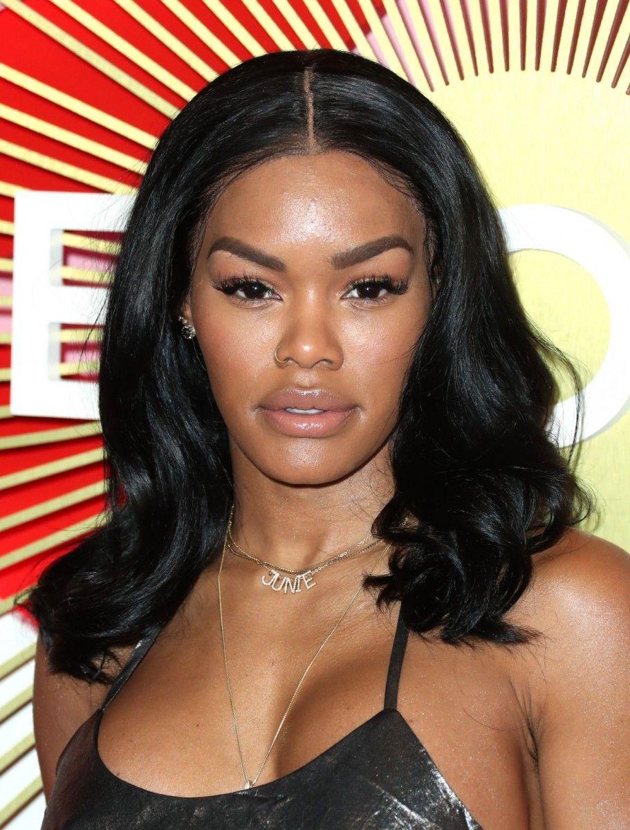 911x1200 Teyana Taylor wallpaper