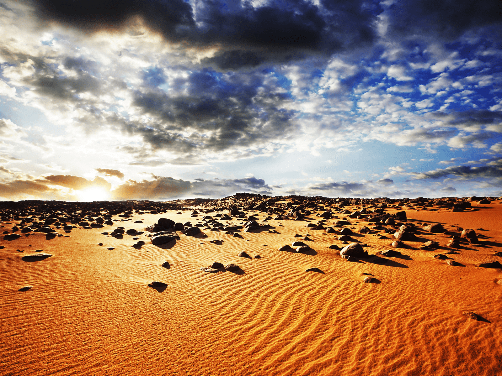1600x1200 Desert Wallpaper