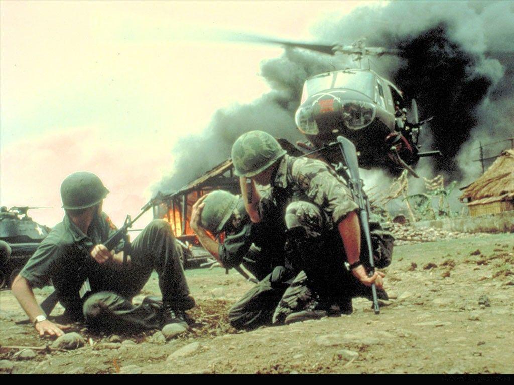 1024x768 Vietnam Huey Wallpaper