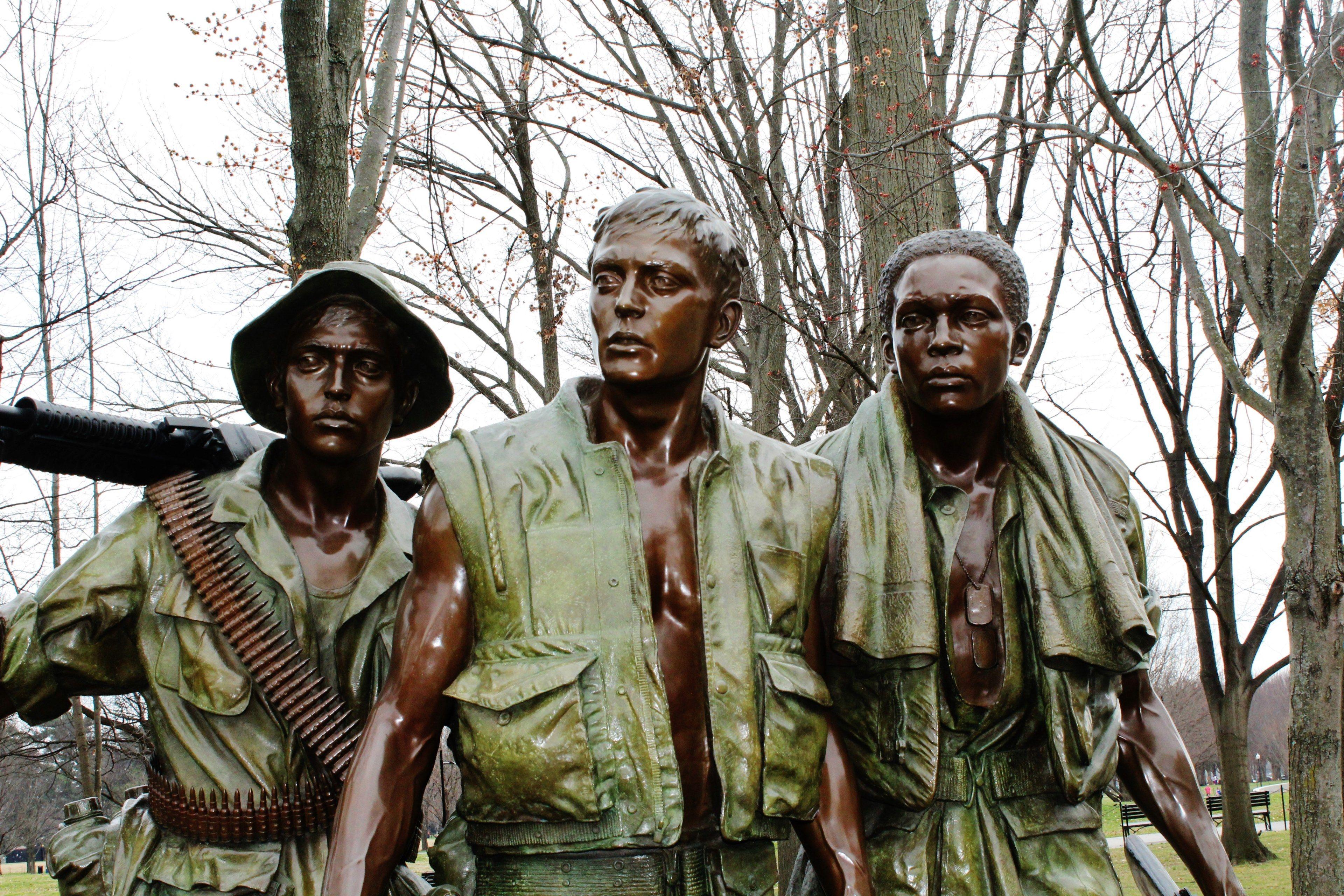 3840x2560 national mall vietnam veterans memorial statue and monument HD 4k