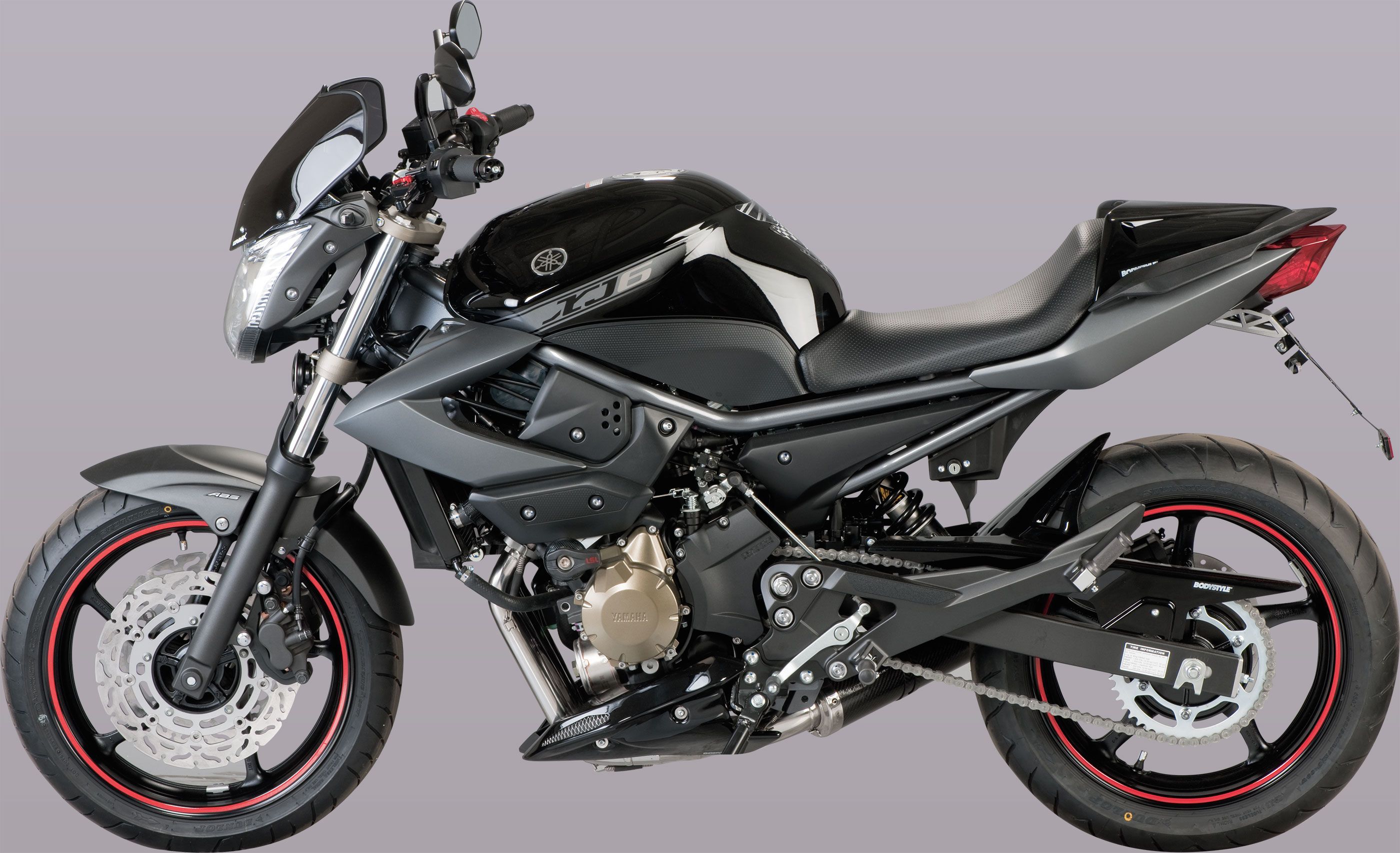 2800x1708 Yamaha XJ6 Special Custom Bike. Louis